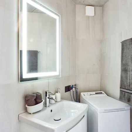 Pirita Apartmán *